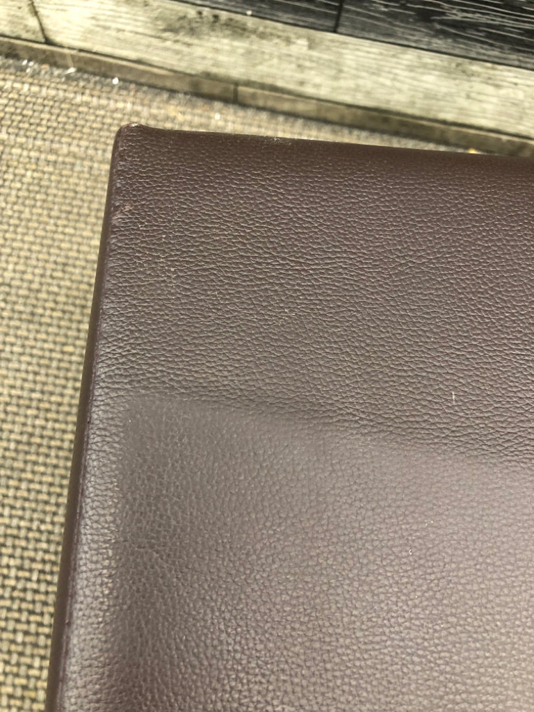 BROWN FAUX LEATHER STORAGE CUBE.