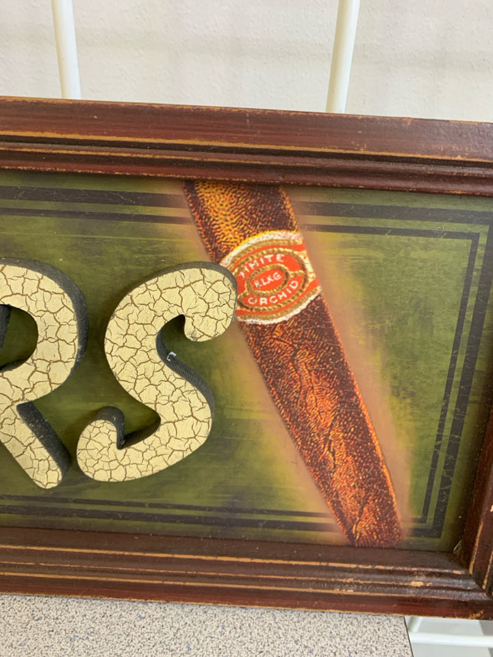 FINE CIGARS WOOD WALL ART.