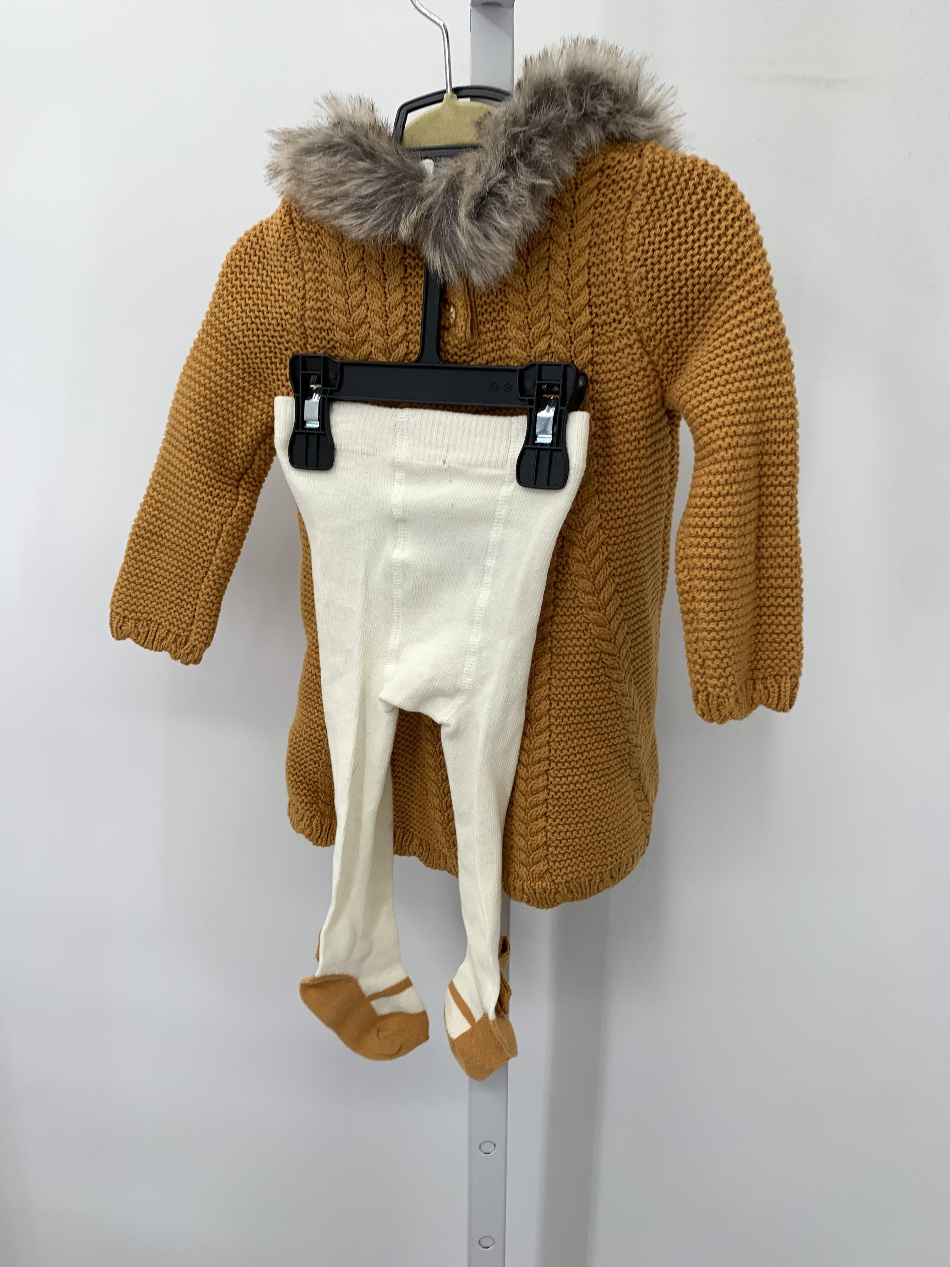 Christian Siriano Size 3-6 Months Girls 2 Pieces
