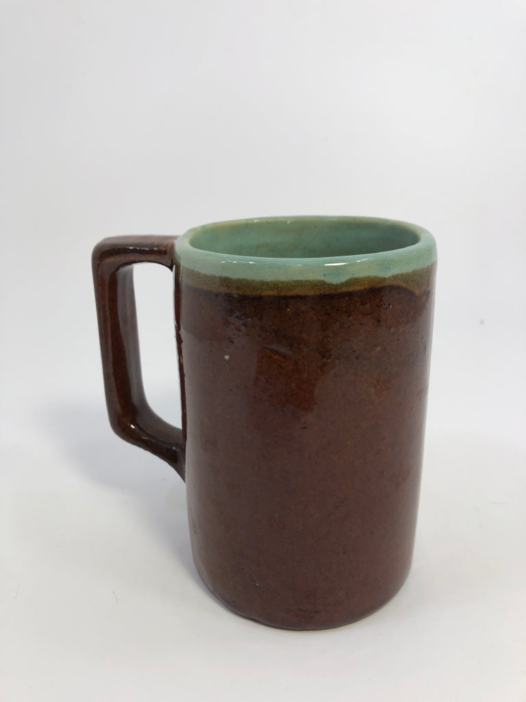 BROWN & BLUE POTTERY MUG W/SQUARE HANDLE.