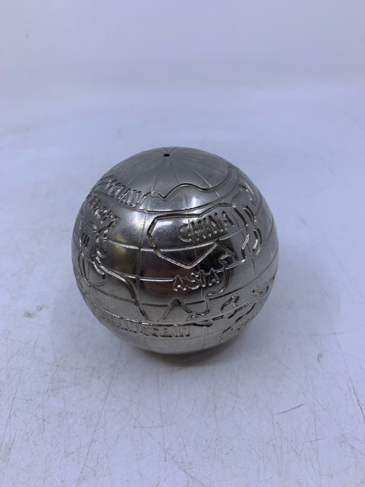 SLIVER METAL GLOBE SPHERE.