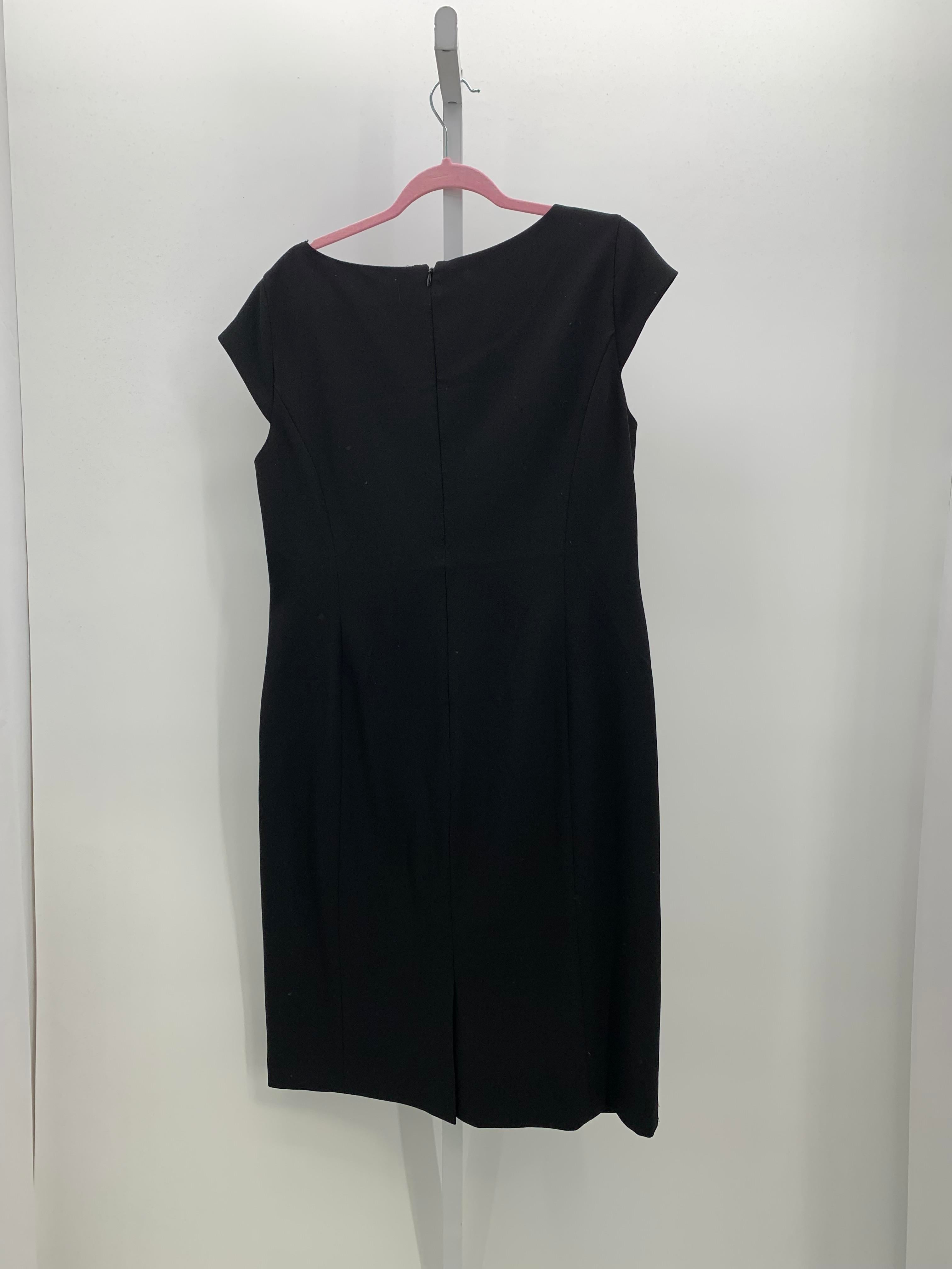 Jones Studio Size 14 Misses Short Sleeve Dress