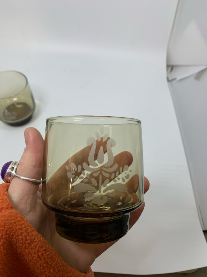4 SHORT "VILLAGE" STACKING SMOKEY BROWN GLASSES.