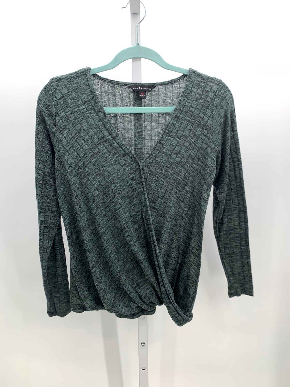 Rock & Republic Size X Small Juniors Long Sleeve Sweater