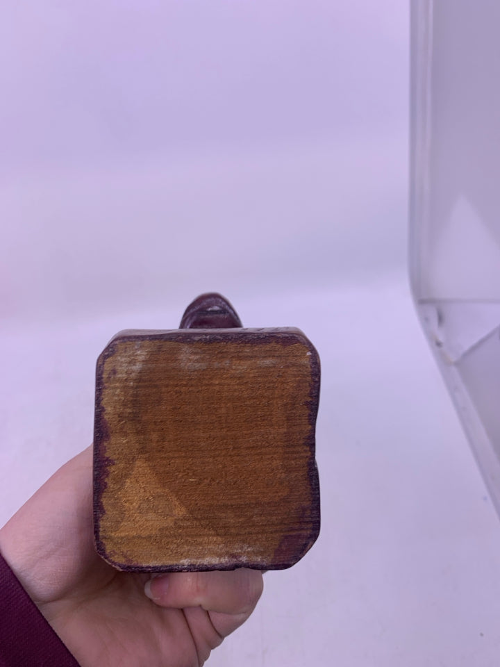 WOOD CARVED HEAD W/ HEAD DRESS FOLK ART.