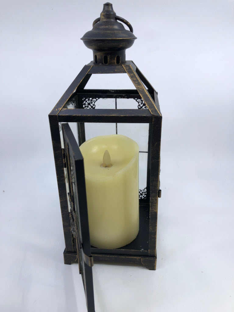 BRONZE LANTERN W/BATTERY CANDLE.