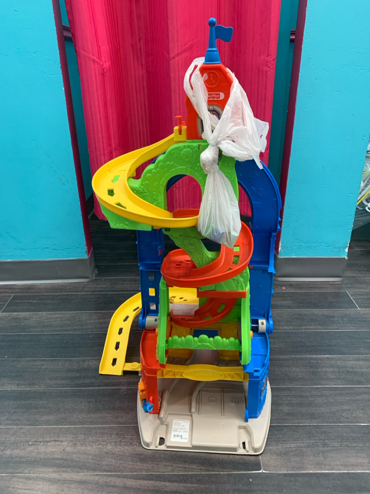 Fisher-Price Little Peoples Sit n' Stand Skyway