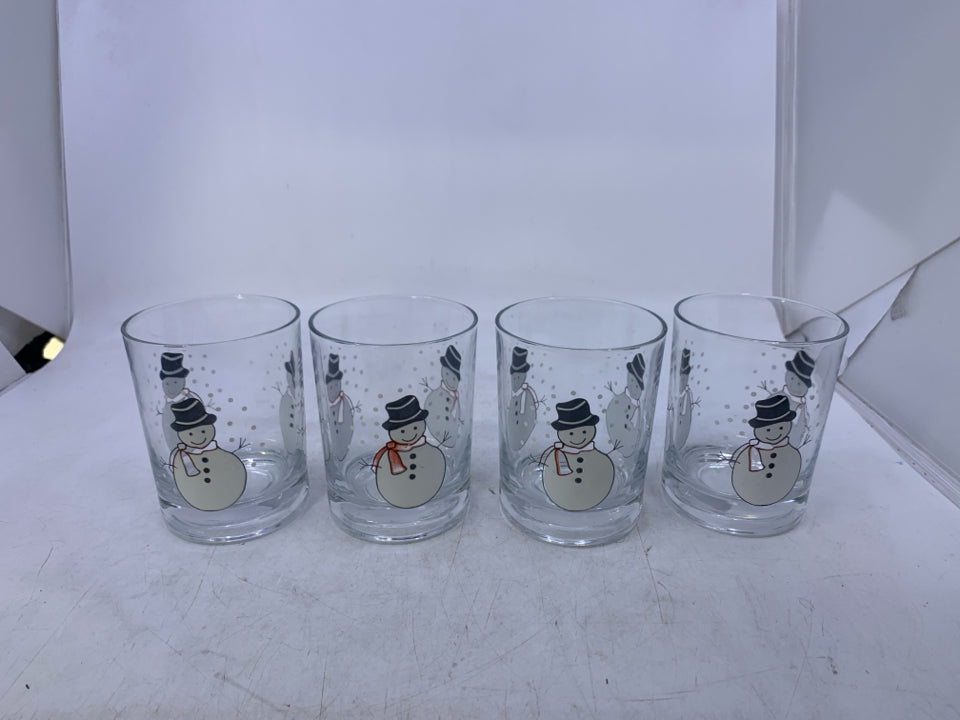 4 CLEAR GLASS W/ PRINTED SNOWMAN SHORT.