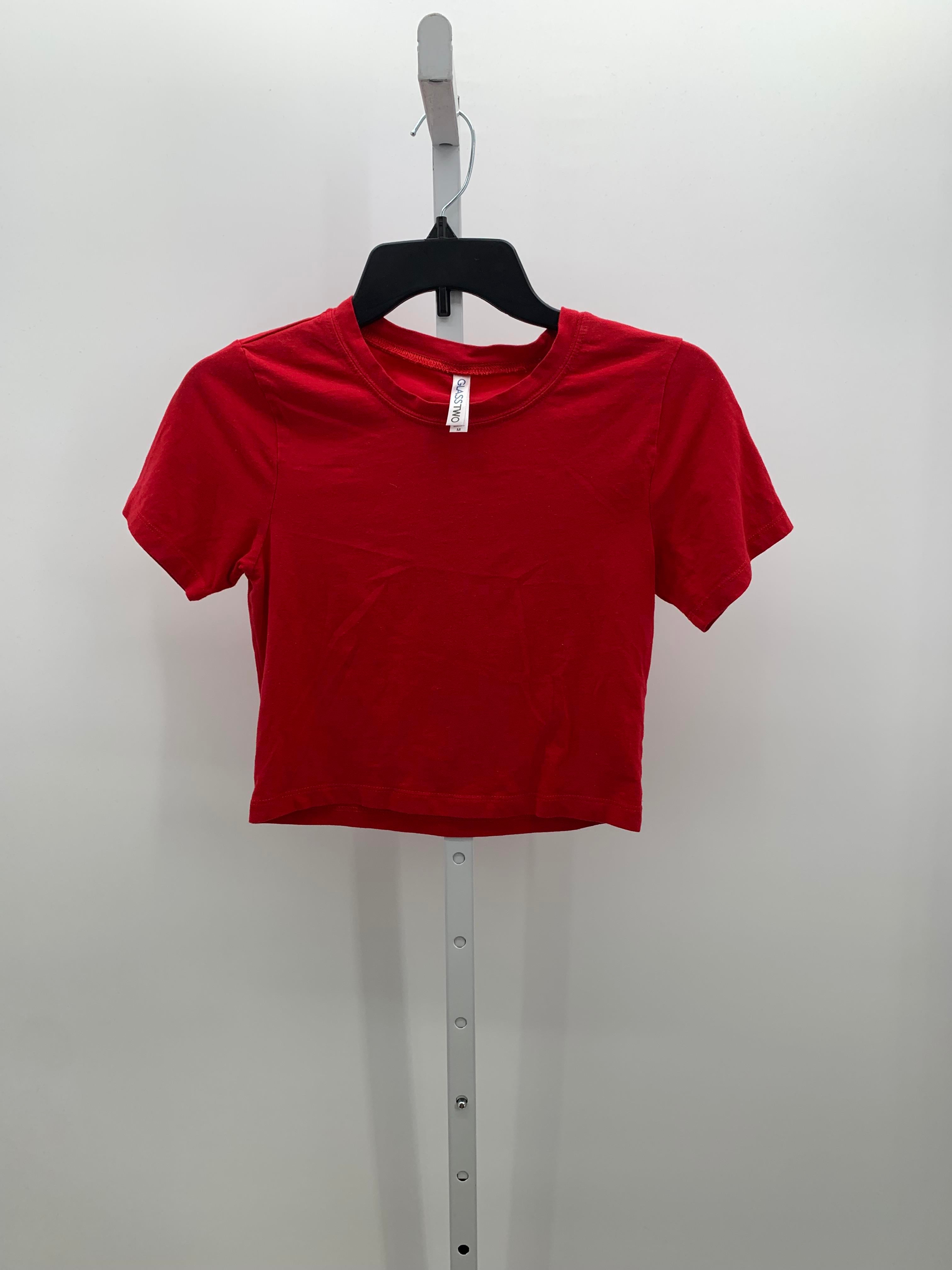 Size Medium Juniors Short Sleeve Shirt