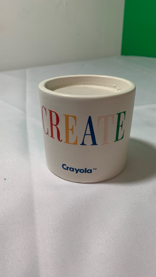 CREATIVE CRAYOLA SUGARED CITRUS CANDLE.