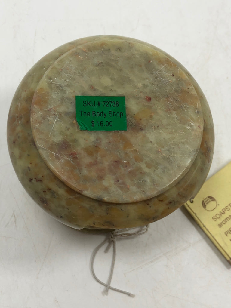NWT AROMA SOAP STONE CANDLE HOLDER.