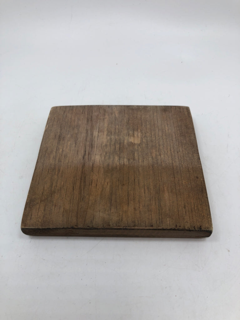 WORRY ENDS WHEN FAITH BEGINS WOOD BLOCK SIGN.