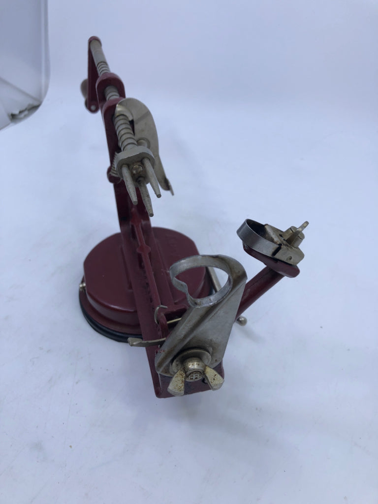 RED APPLE PEELER CORER .