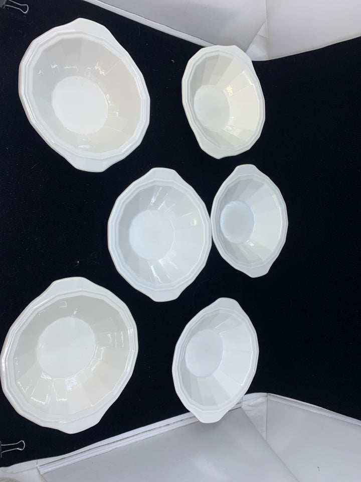 6 WHITE BOWLS W SLIGHT HANDLES.