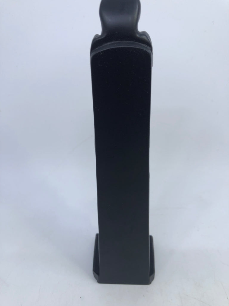 HUMAN, ANIMAL W/TONGUE OUT, ANIMAL, EAGLE TOTEM POLE HAND CARVED CFB COMOX CANAD