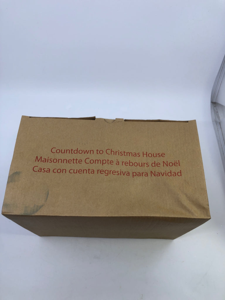 NIB COUNTDOWN TO CHRISTMAS HOUSE.