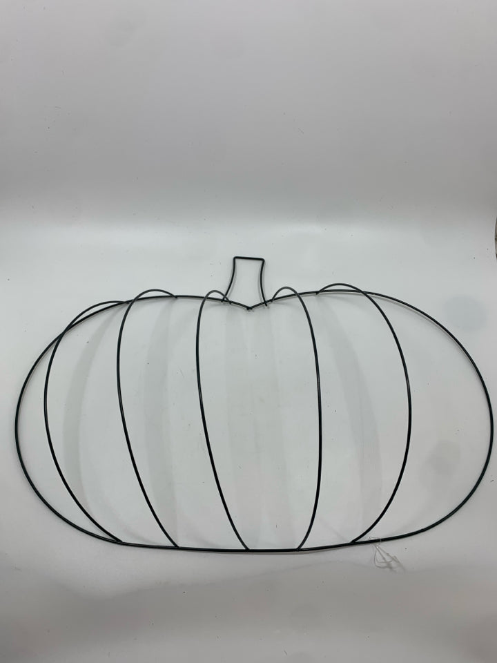 WIRE PUMPKIN WREATH FORM.