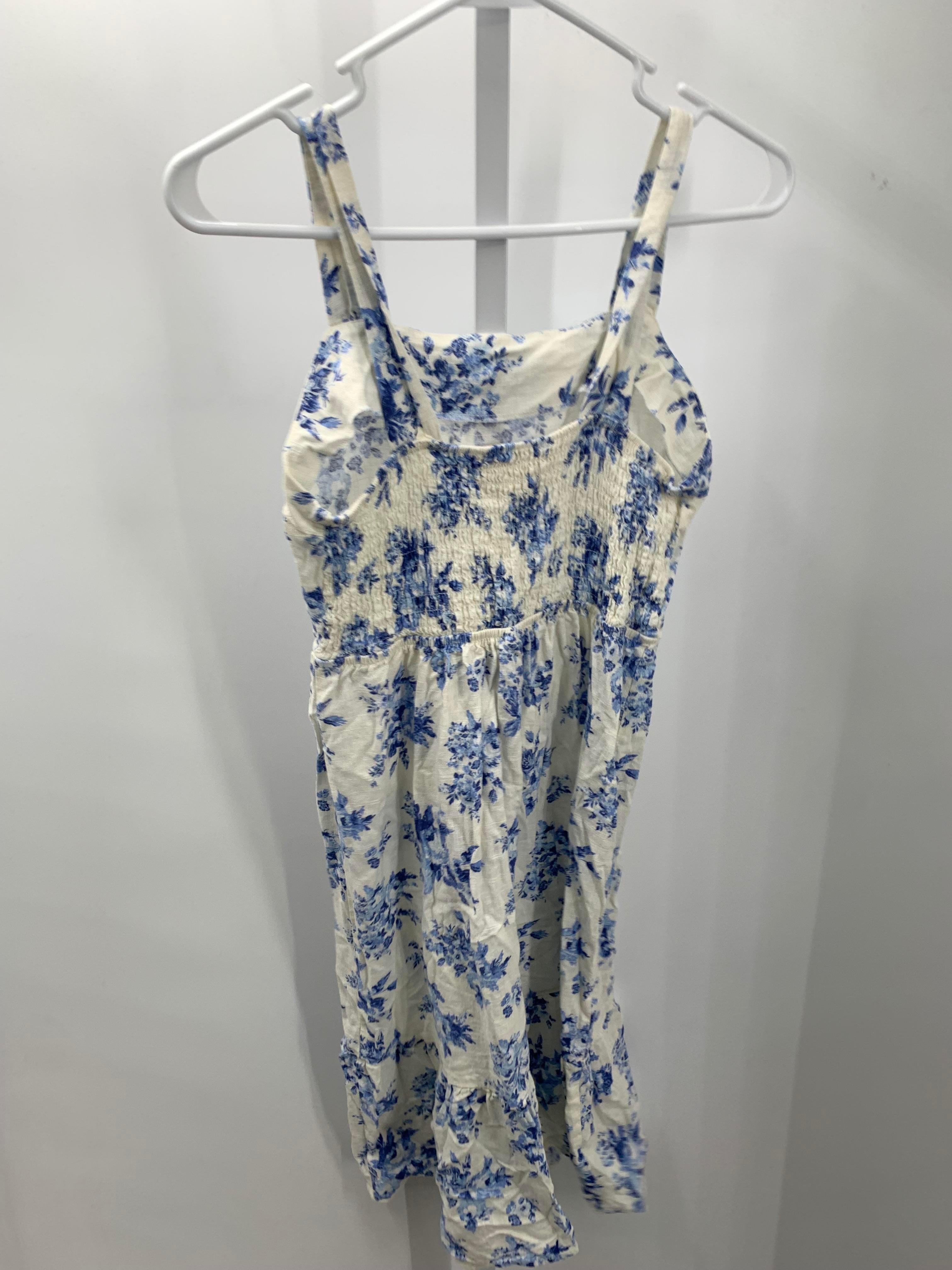 monteau Size Medium Juniors Sundress