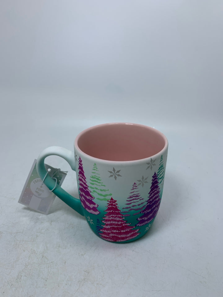 NWT PURPLE/PINK CHRISTMAS TREES W/ SNOWFLAKES MUG.