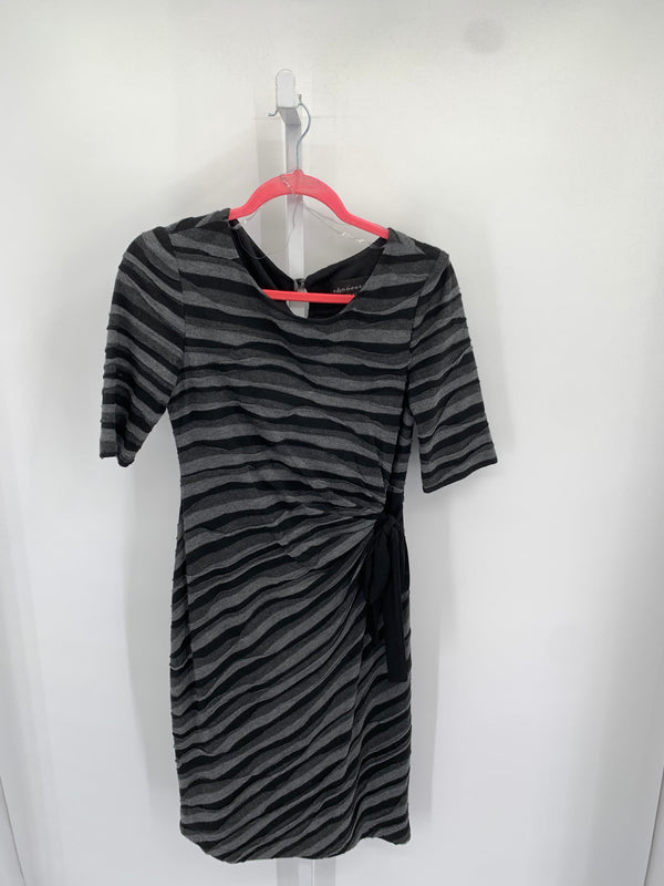 connected apparel Size 8 Misses Short Sleeve Dress