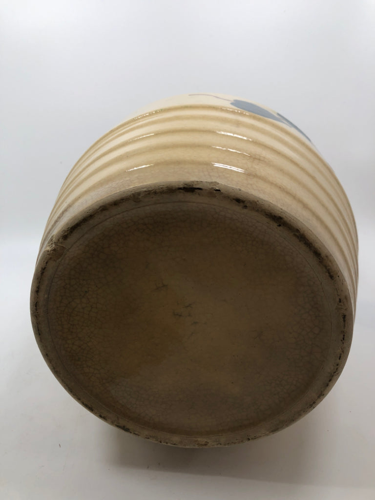 VTG SPAULDINGS POTTERY COOKIE JAR W/PAINTED FLOWER.