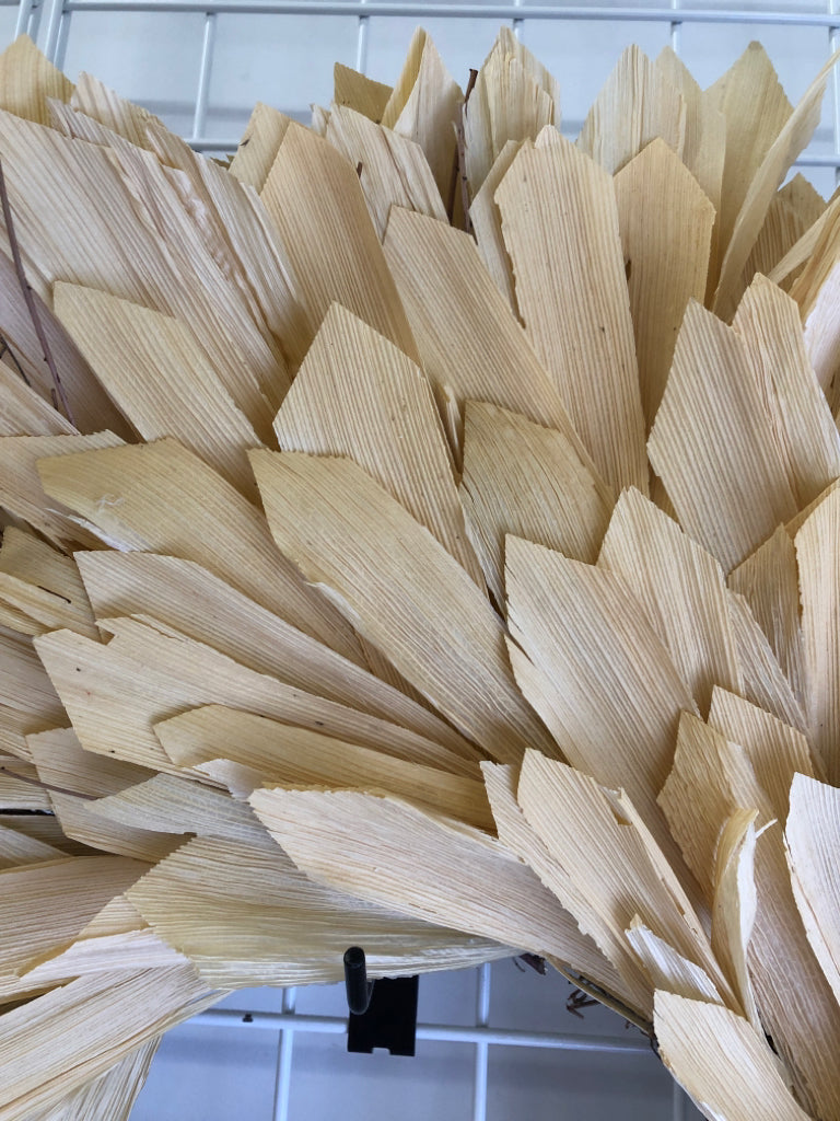 CORN HUSK WREATH.