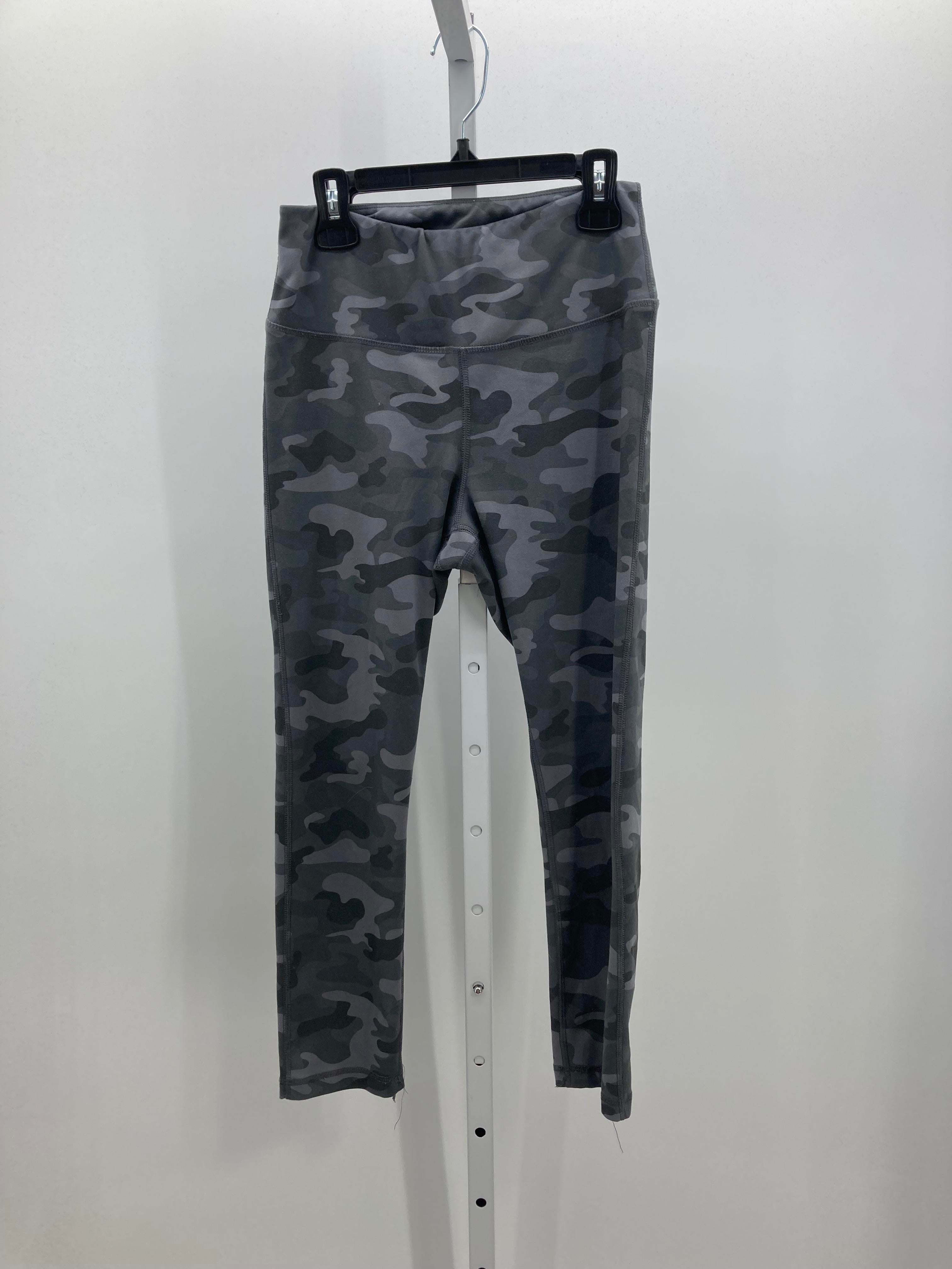 Danskin Size Small Misses Leggings