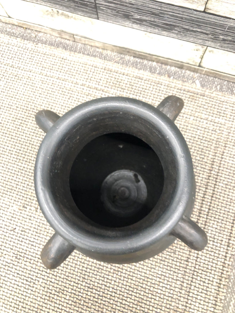 MATTE BLACK MULTI-HANDLED VASE.