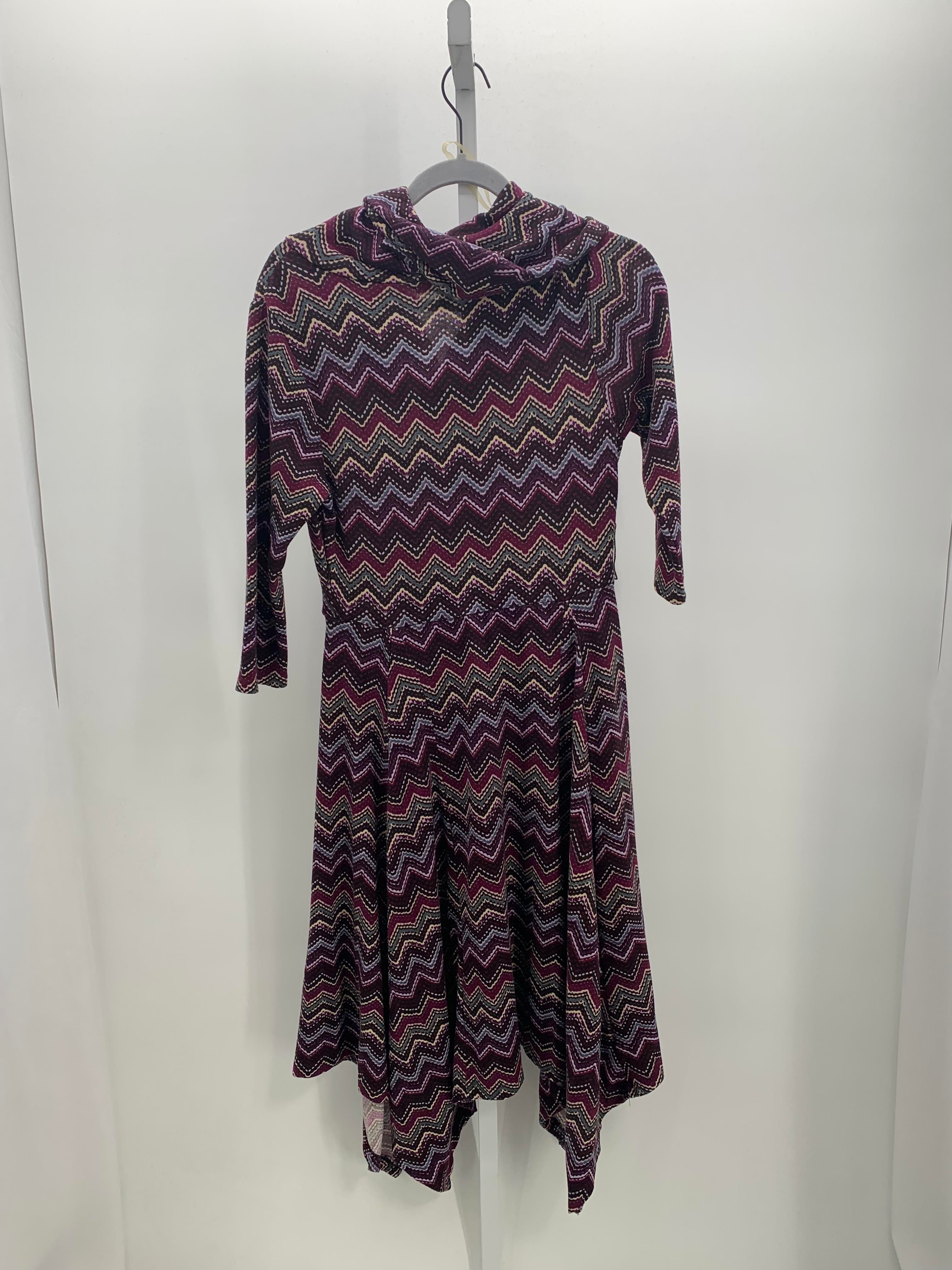 Size Medium Misses 3/4 Sleeve Dress