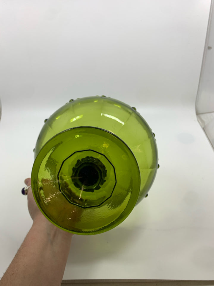 VTG GREEN GLASS PEDESTAL BOWL W/ SCALLOP EDGE.