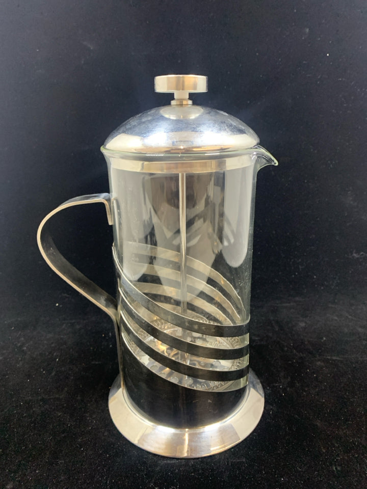 GLASS FRENCH PRESS COFFE POT W/SILVER HANDLE.