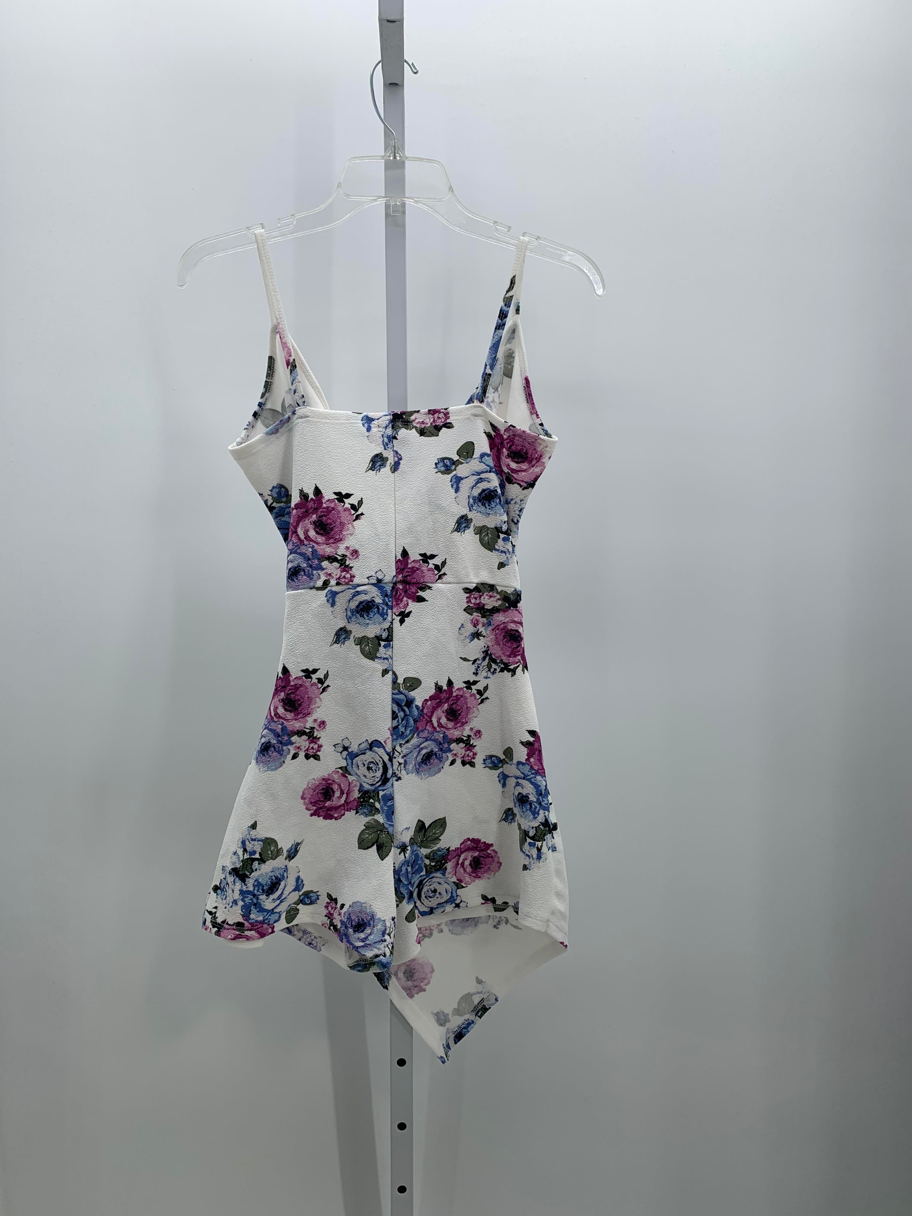 rue21 Size Medium Juniors Sleeveless Dress