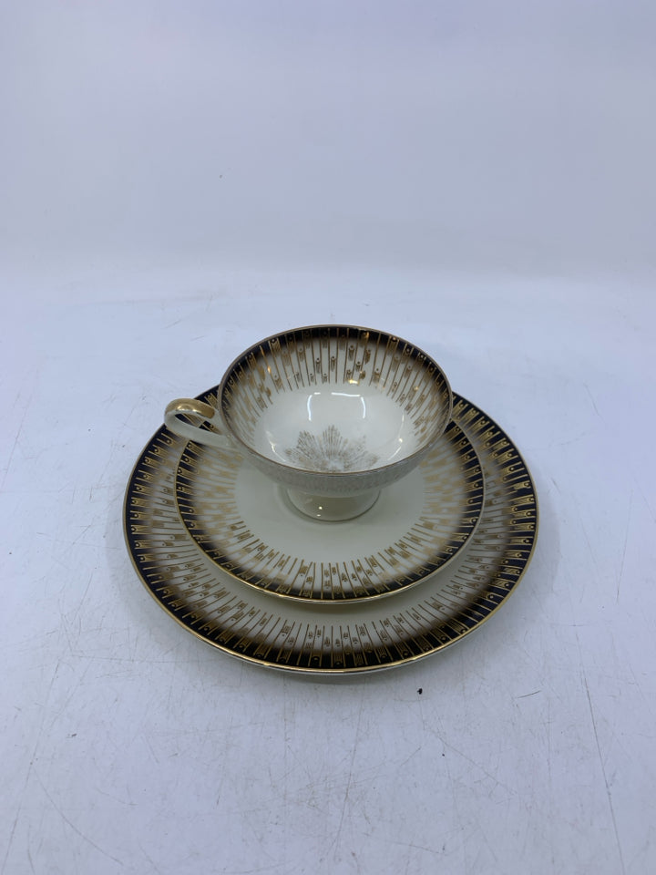 3 PC BLACK EDGE W/ GOLD DETAILS.