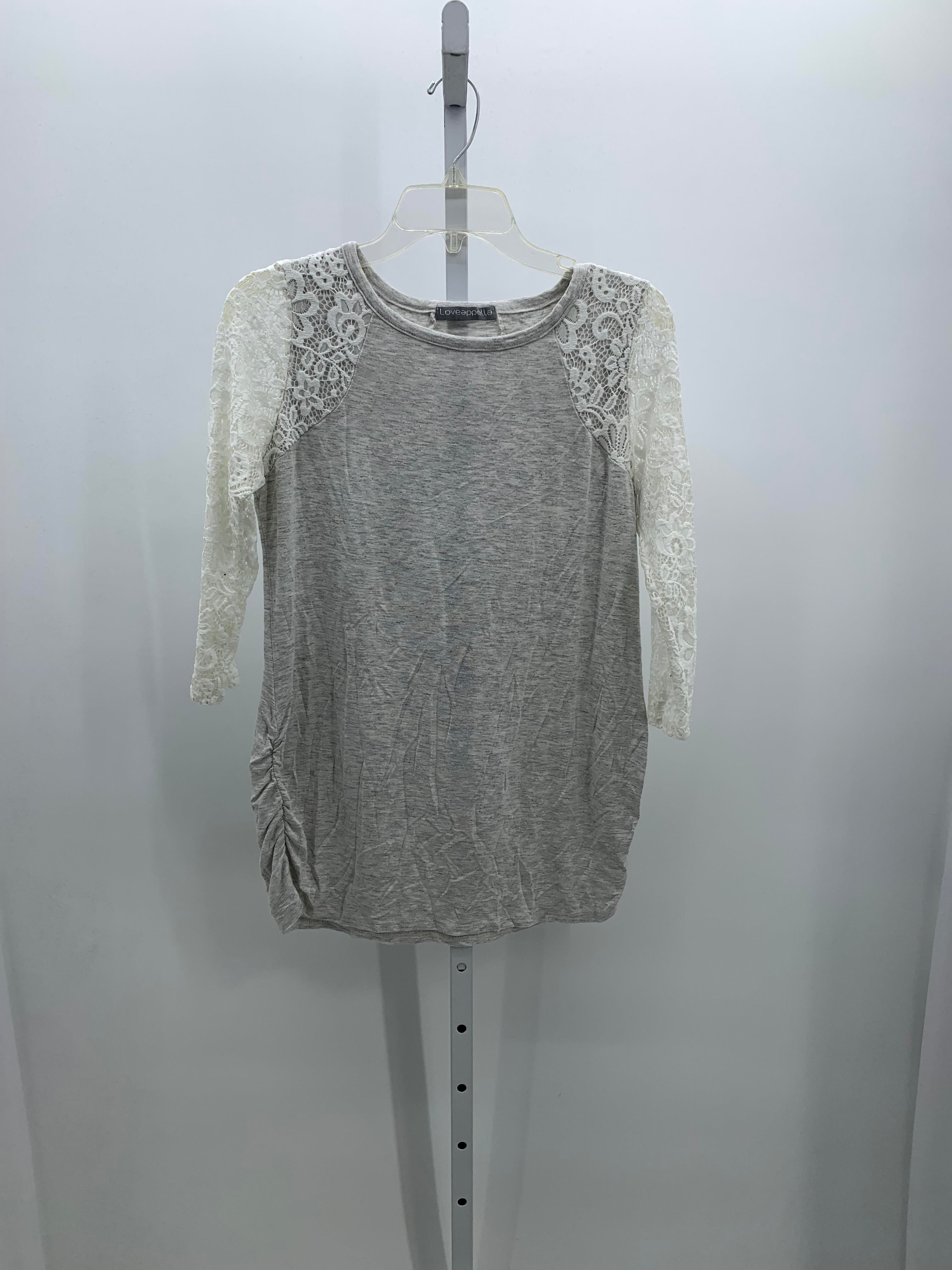 Size Large Juniors 3/4 Sleeve Shirt