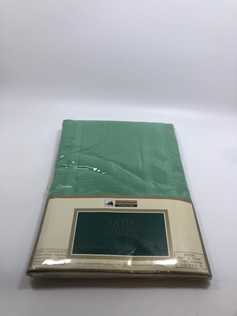 NIP GREEN SATIN STRIPE OBLONG TABLE CLOTH.