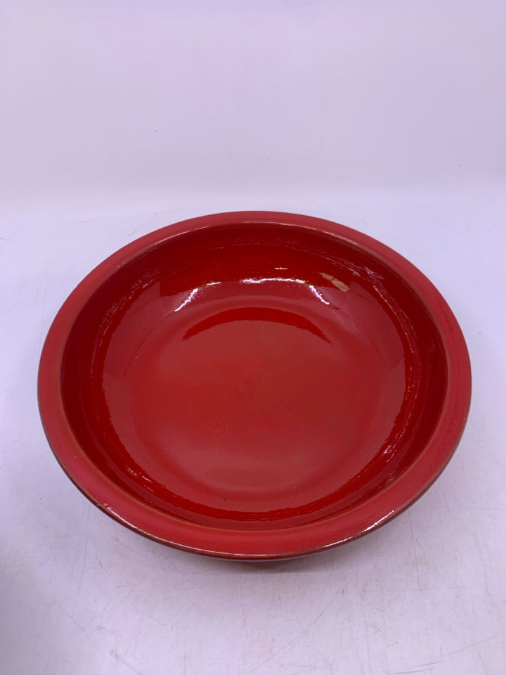 SHALLOW RED STONEWARE BOWL.