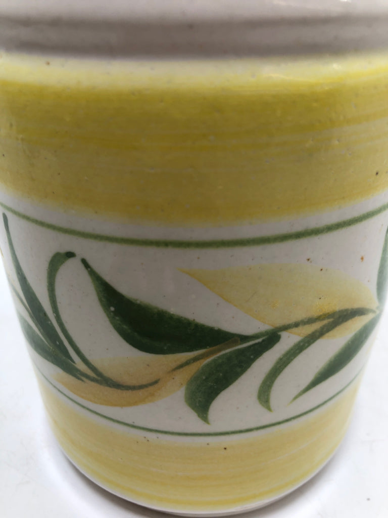 YELLOW LEAF PAINTED STONEWARE CROCK.