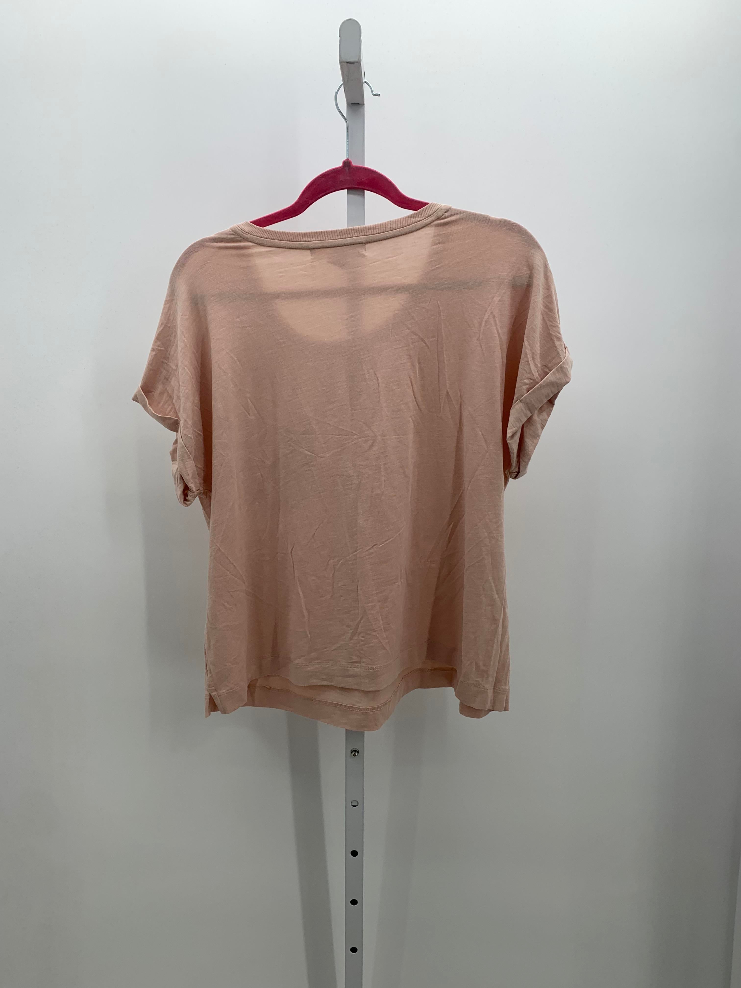 Size Extra Large Misses Short Sleeve Shirt