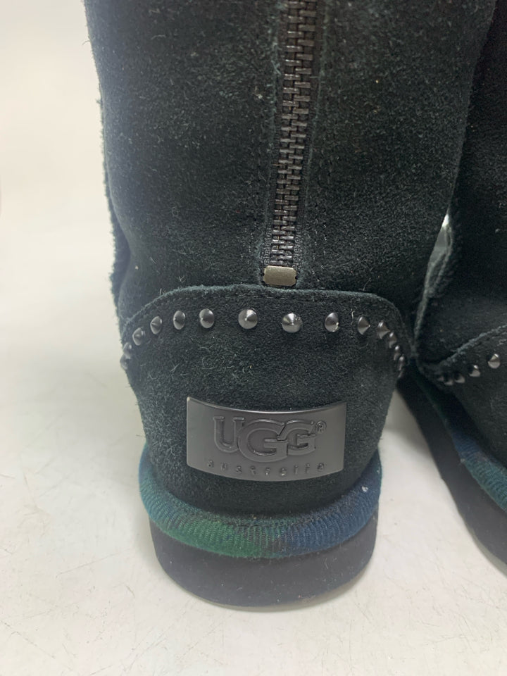 UGG Black Classic Short Rock Zip Up Boots W/ Plaid Trim