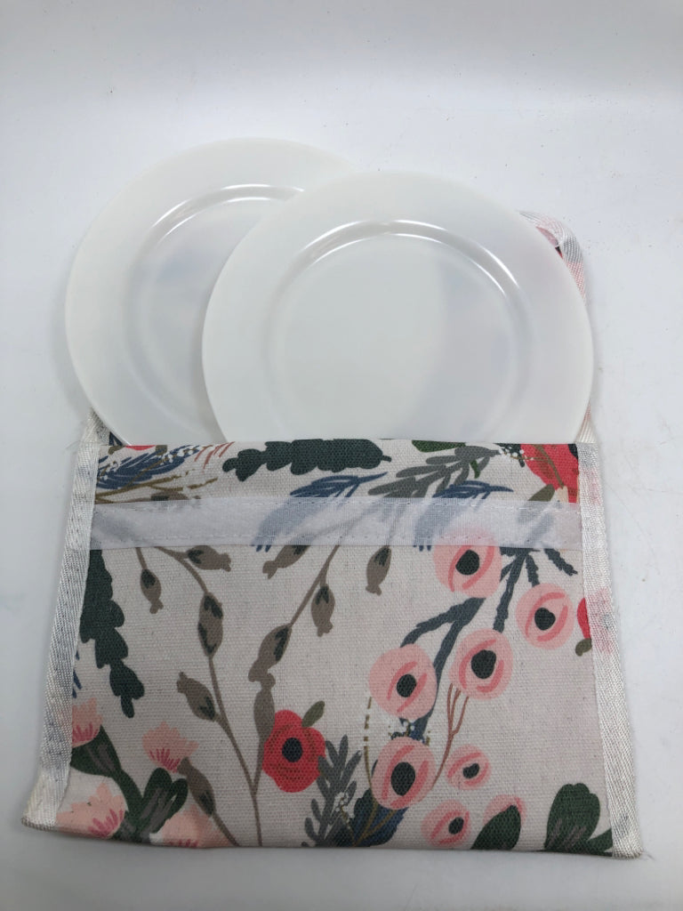 5PC FLORAL PICNIC BAG W/WICKER BOTTOM.