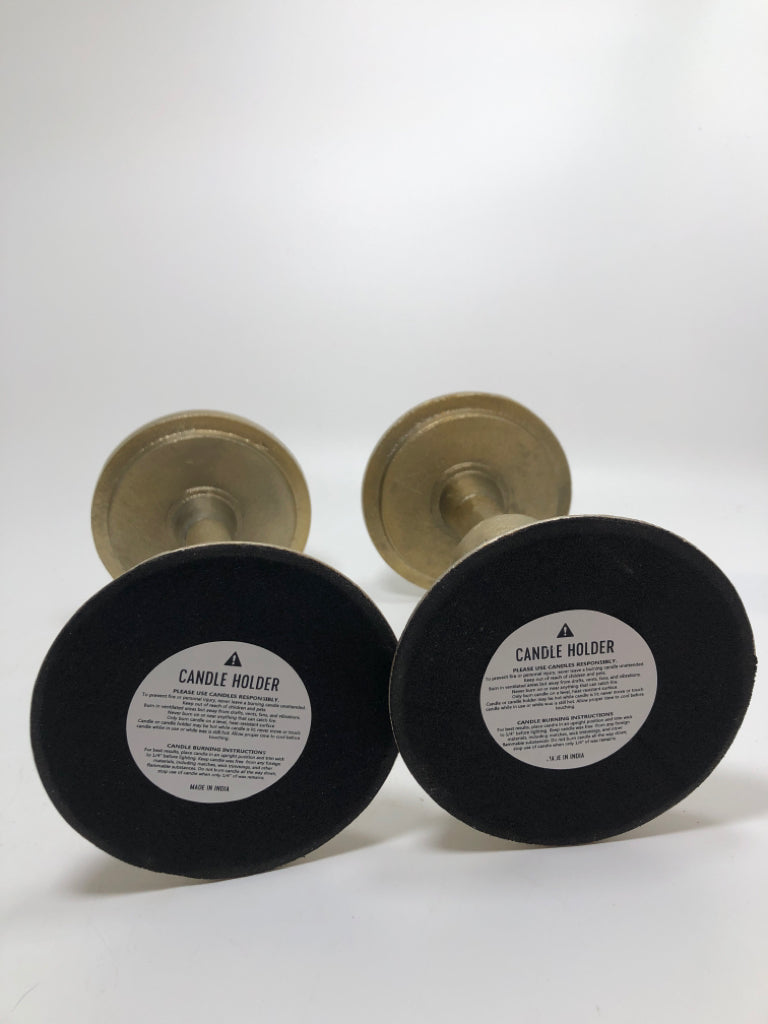 2PC BRONZE COATED CANDLE HOLDERS.