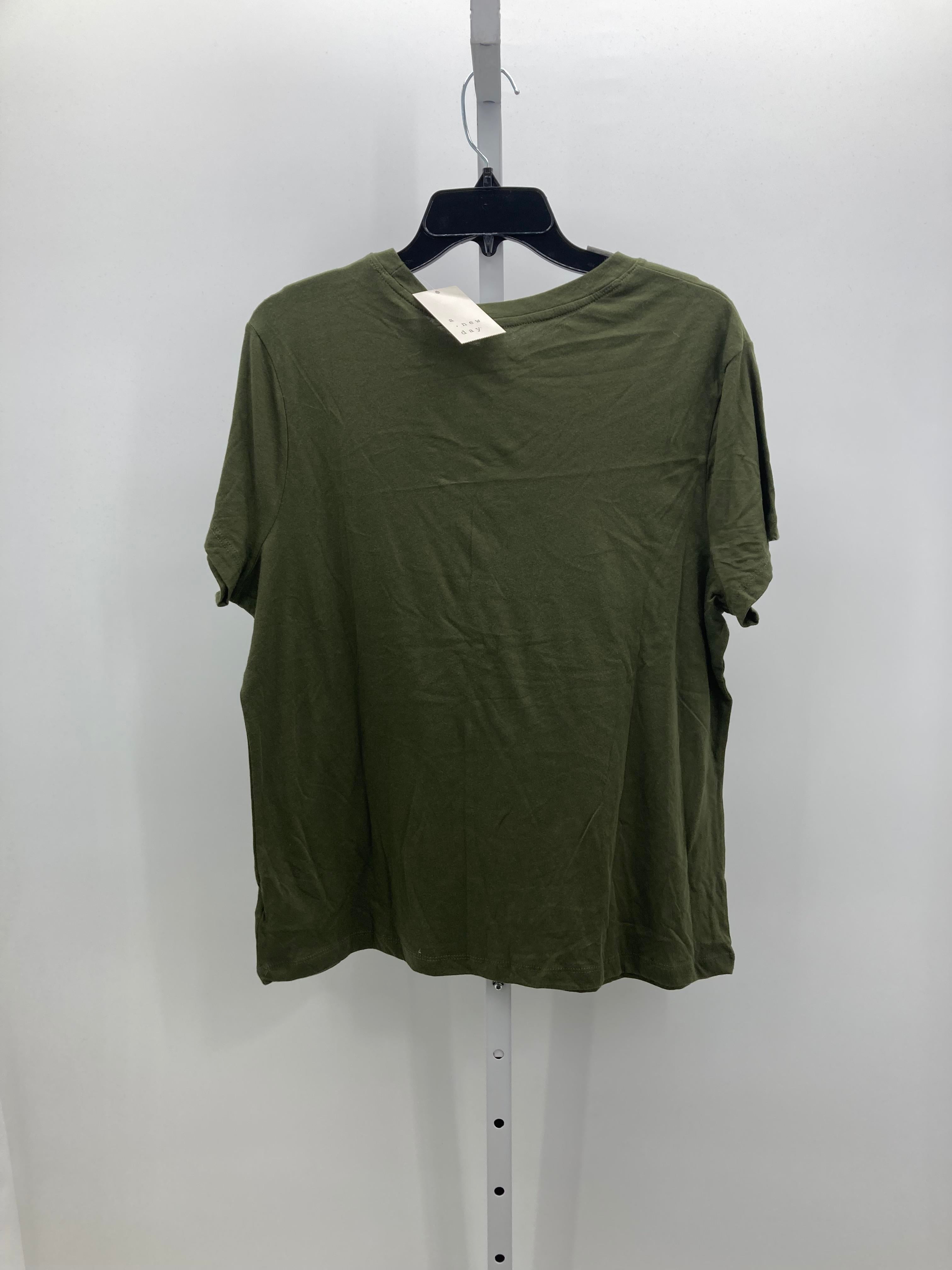 A New Day Size Large Misses Short Sleeve Shirt