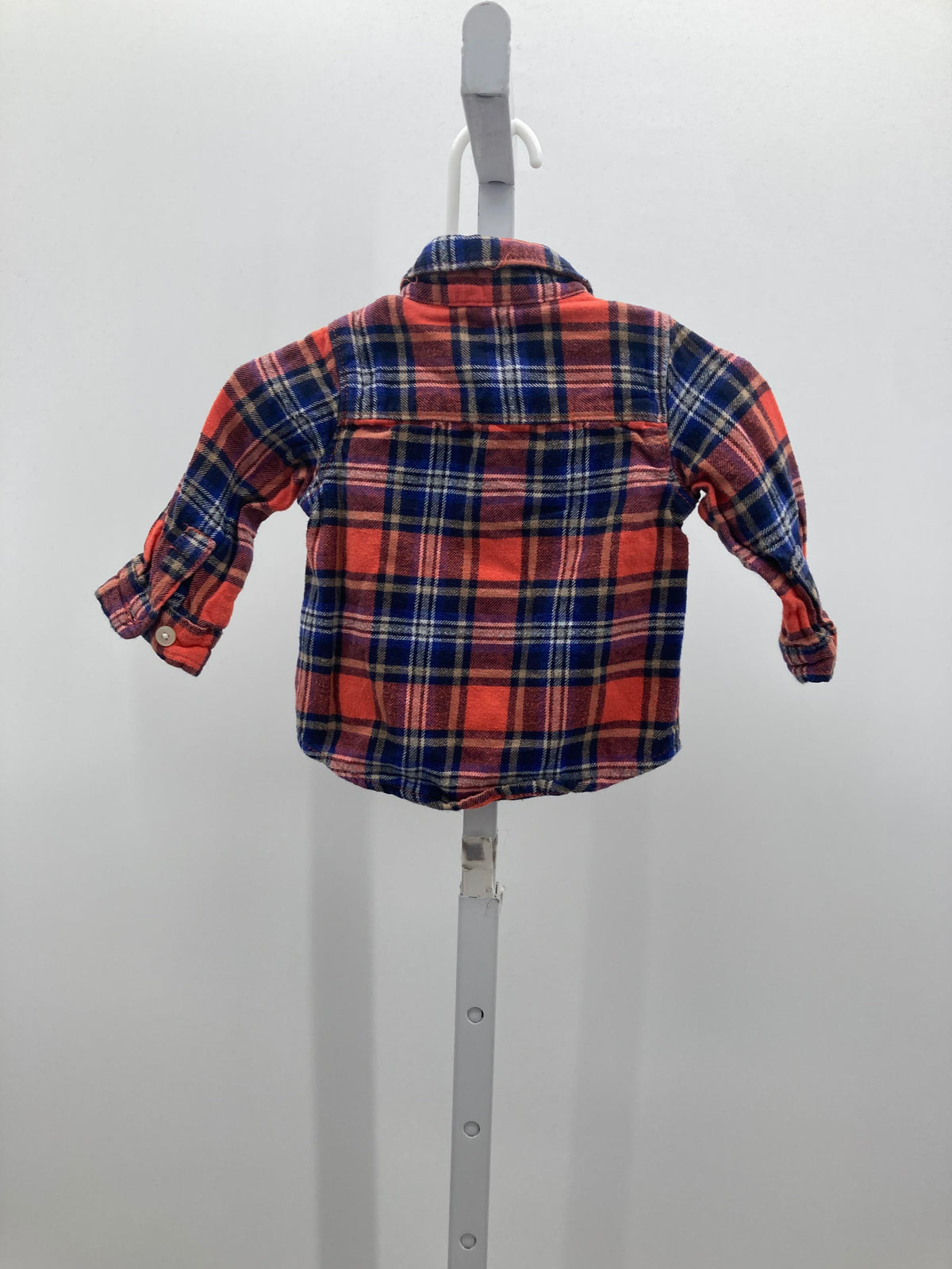 PLAID BTN DOWN