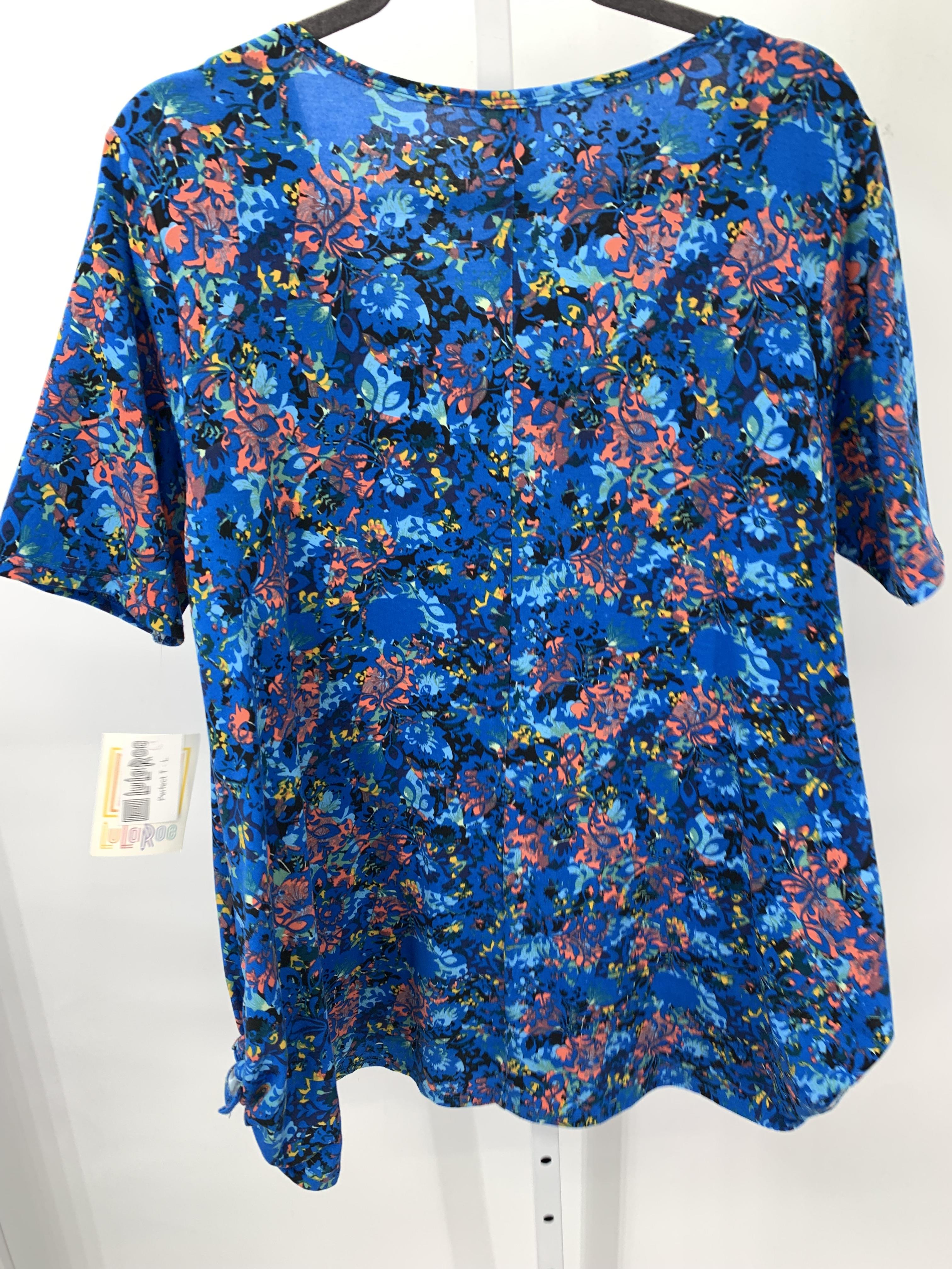 Lularoe Size Large Misses Short Sleeve Shirt