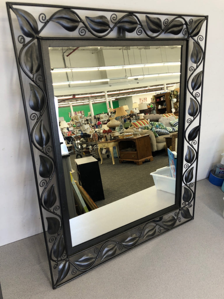 HEAVY METAL LEAF DETAIL EDGE MIRROR.