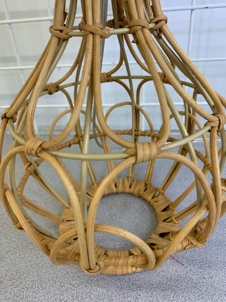 BOHO FAUX BAMBOO WOVEN LAMP W/CREAM SHADE.
