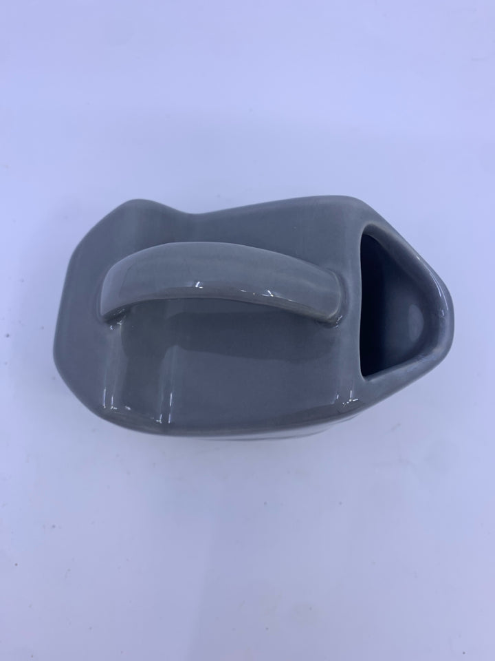 GREY BIRD SHAPED CREAMER.