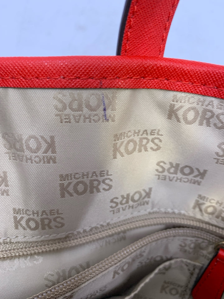 Michael Kors Jet Set Floral Tote Bag *Minor Interior Marks