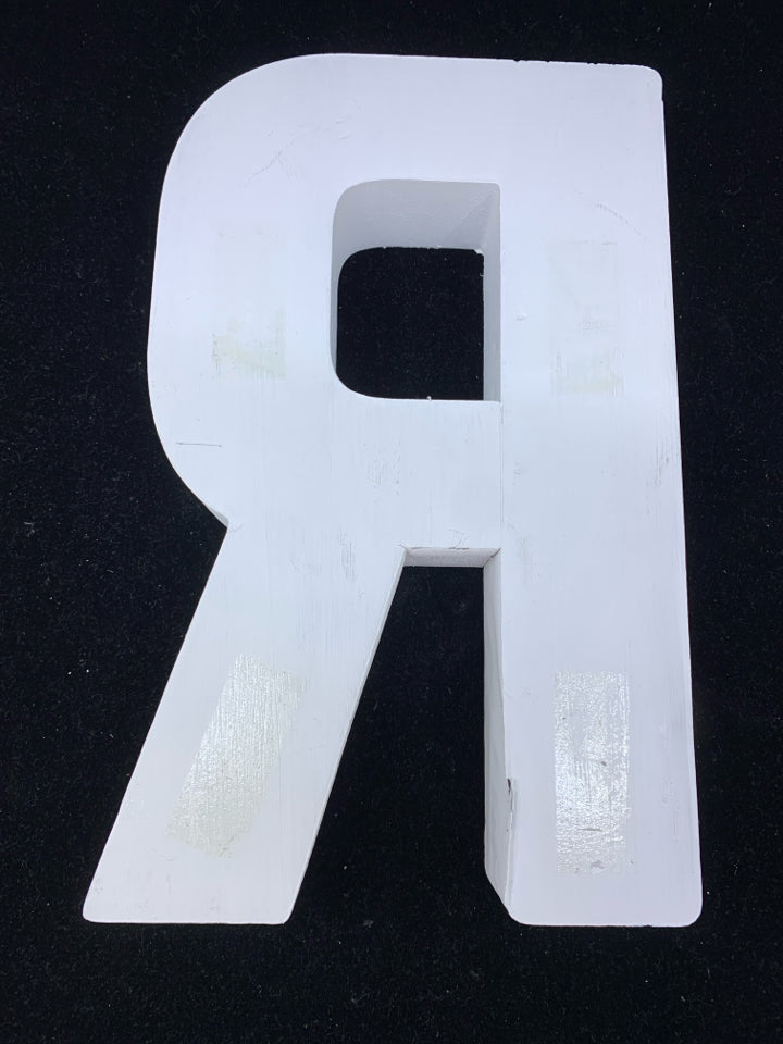 WHITE FOAM "R".