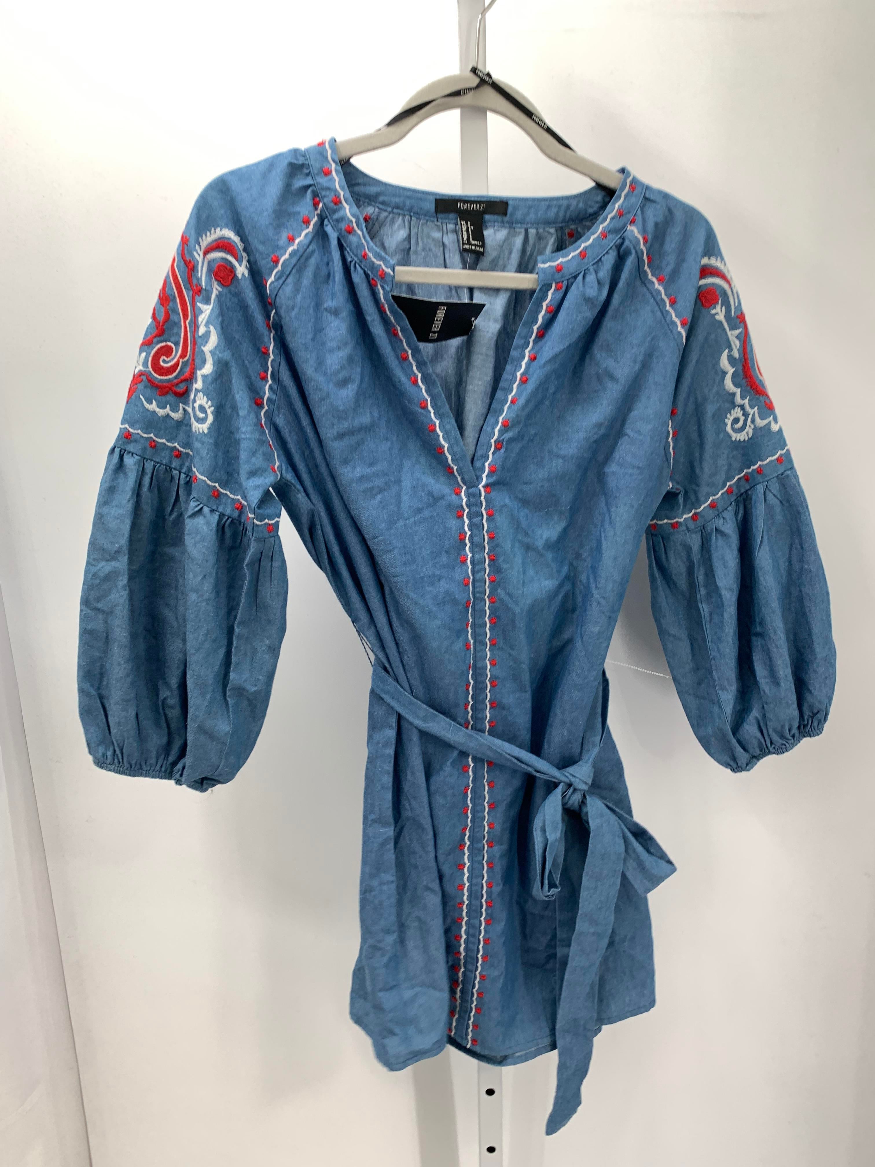 Forever 21 Size Small Juniors Long Sleeve Dress